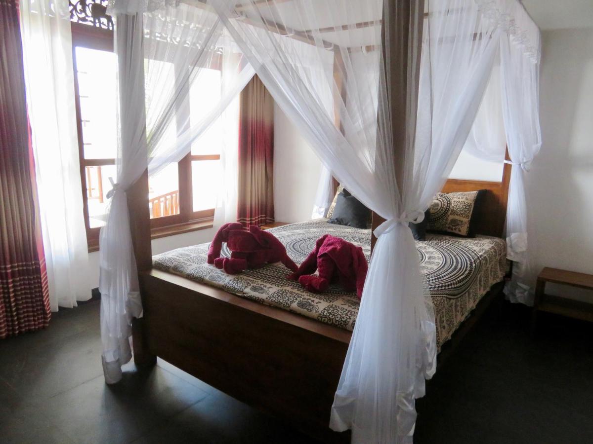 Thoduwawa Beach Villa Paiyagala Exteriér fotografie